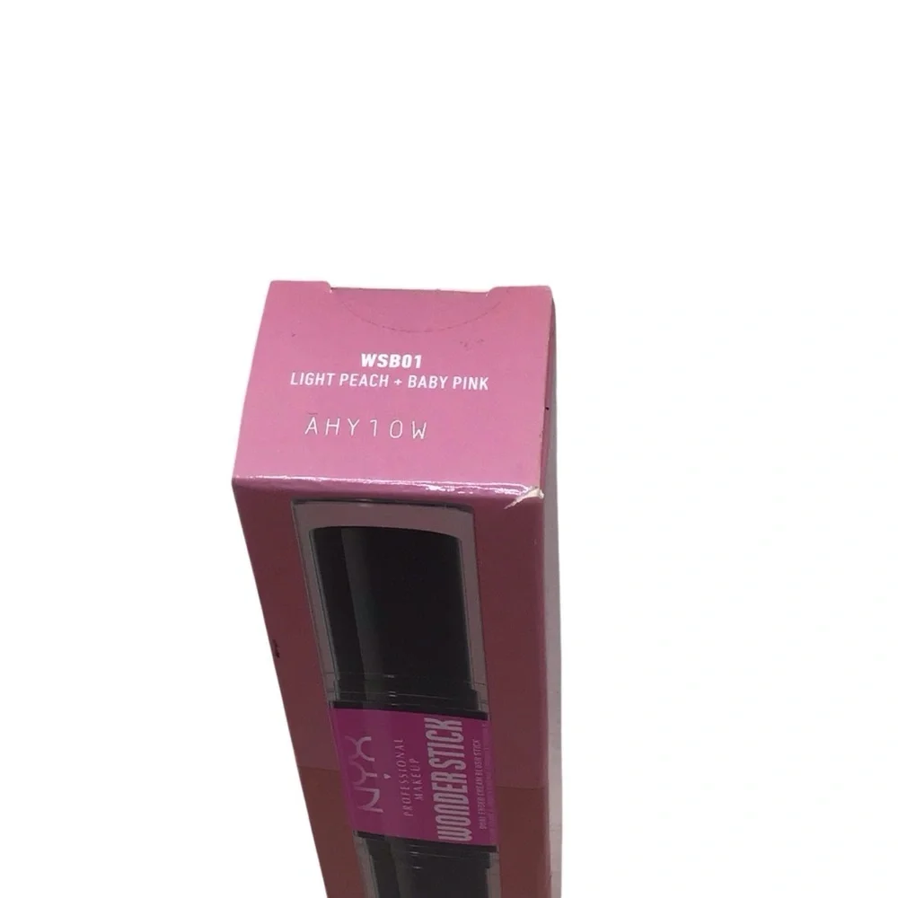 NYX PROFESSIONAL MAKEUP Wonder Stick Blush- Light Peach/Baby Pink WSB01